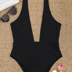 NWT Sexy Black One-Piece Swimsuit 🖤💦